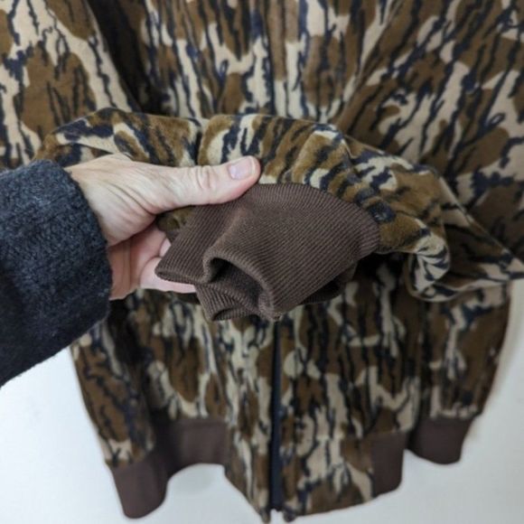 Vintage Carhartt Mossy Oak Bottomland Hush Hide Velvet Camo Jacket USA Made - Picture 11 of 14